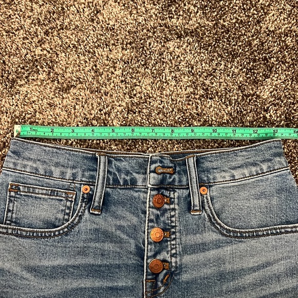 Madewell size 25 shorts - Picture 6 of 7